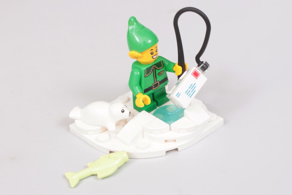 LEGO Winter Village 10339 Santas Post Office review 27 1024x683