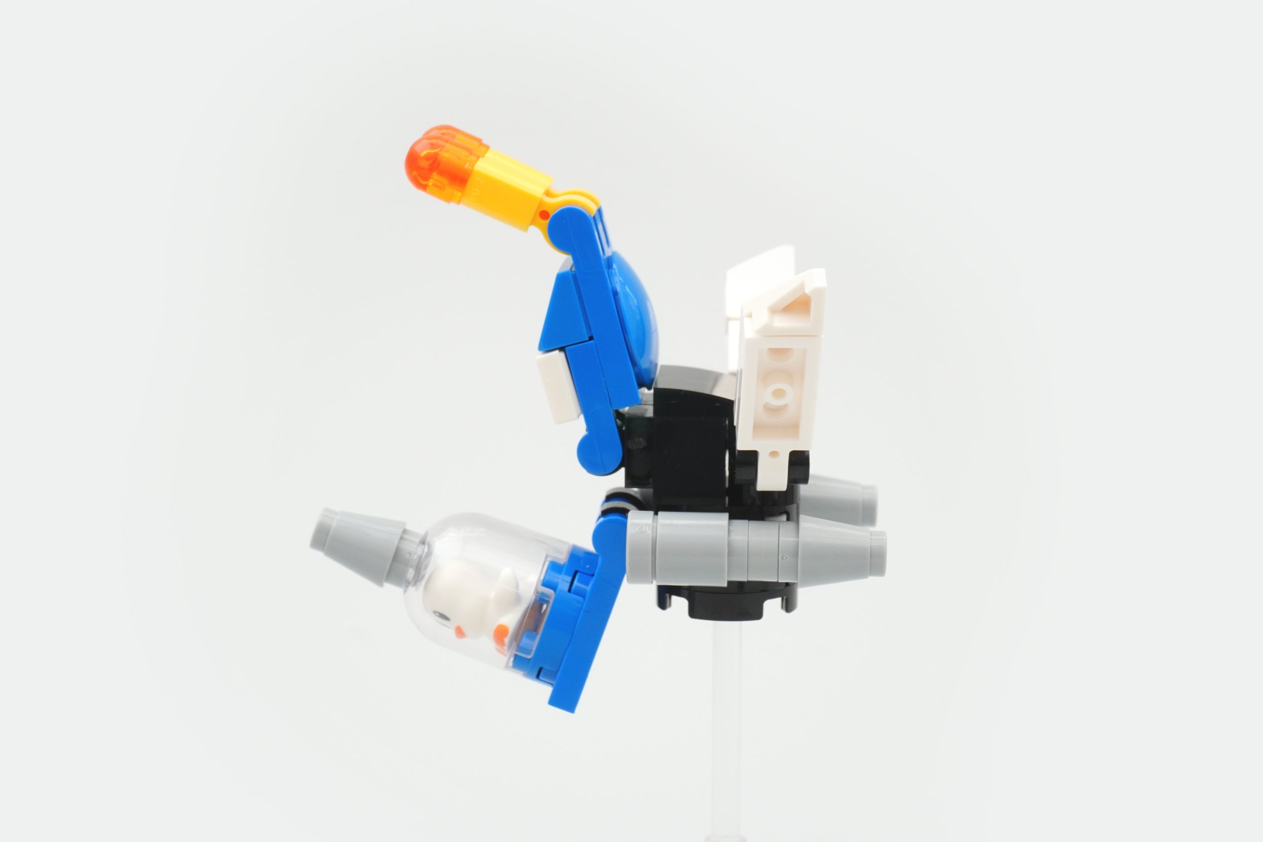 LEGO Sonic the Hedgehog 76991 Tails Workshop and Tornado Plane review 15 scaled