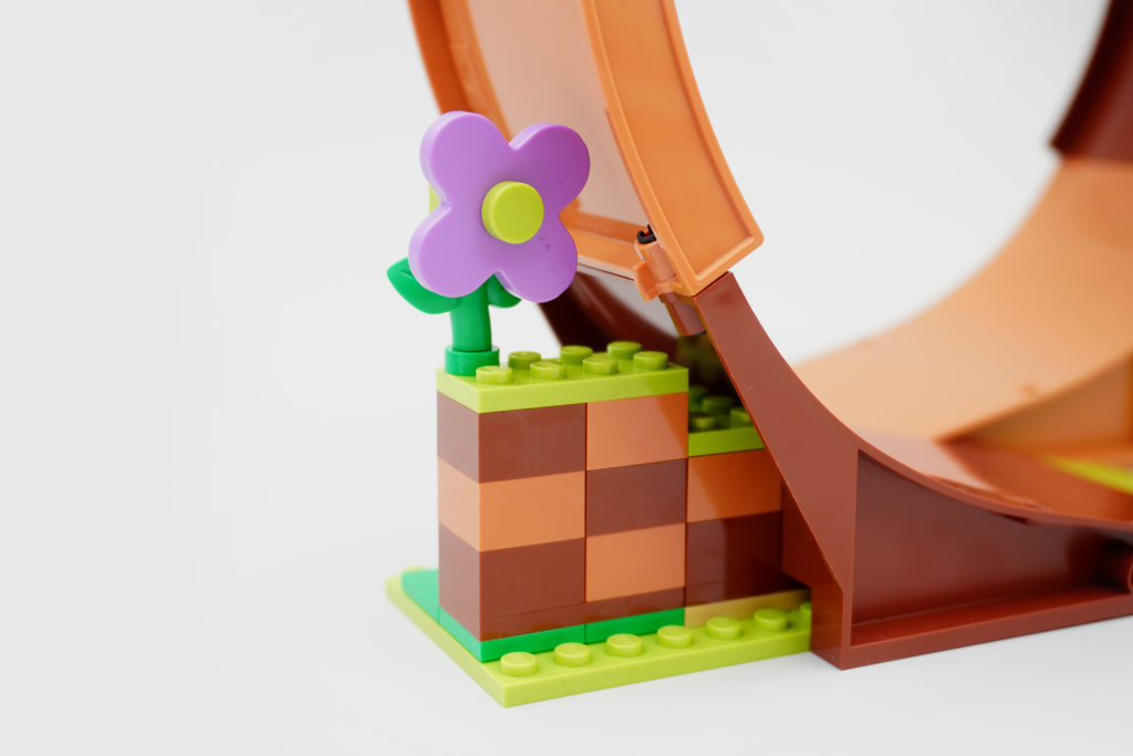 LEGO Sonic the Hedgehog 76994 Sonics Green Hill Zone Loop Challenge review 37 1024x683