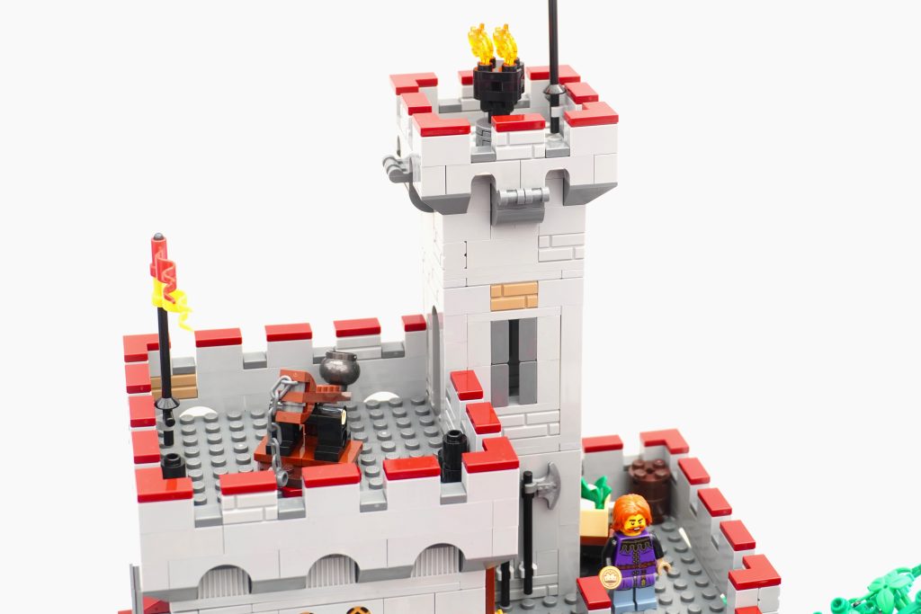 LEGO BrickLink Designer Program Medieval Seaside Market review 22 1024x683