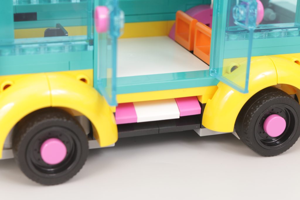 LEGO Friends 41759 Heartlake City Bus review 9 1024x683