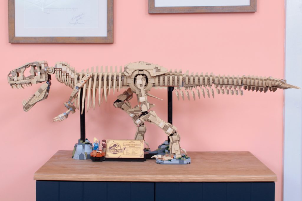 LEGO Jurassic Park 76968 Dinosaur Fossils Tyrannosaurus rex review 1 1024x683