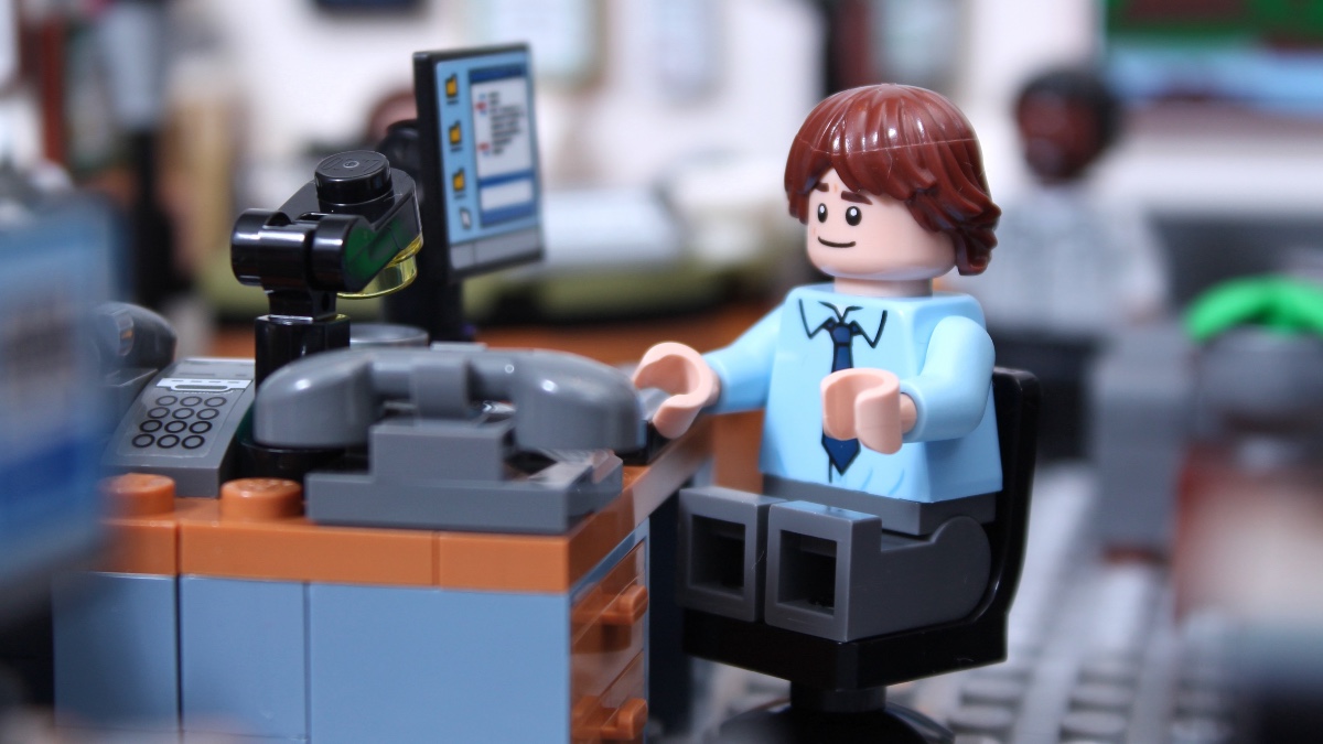 LEGO Ideas 21336 The Office review title 1