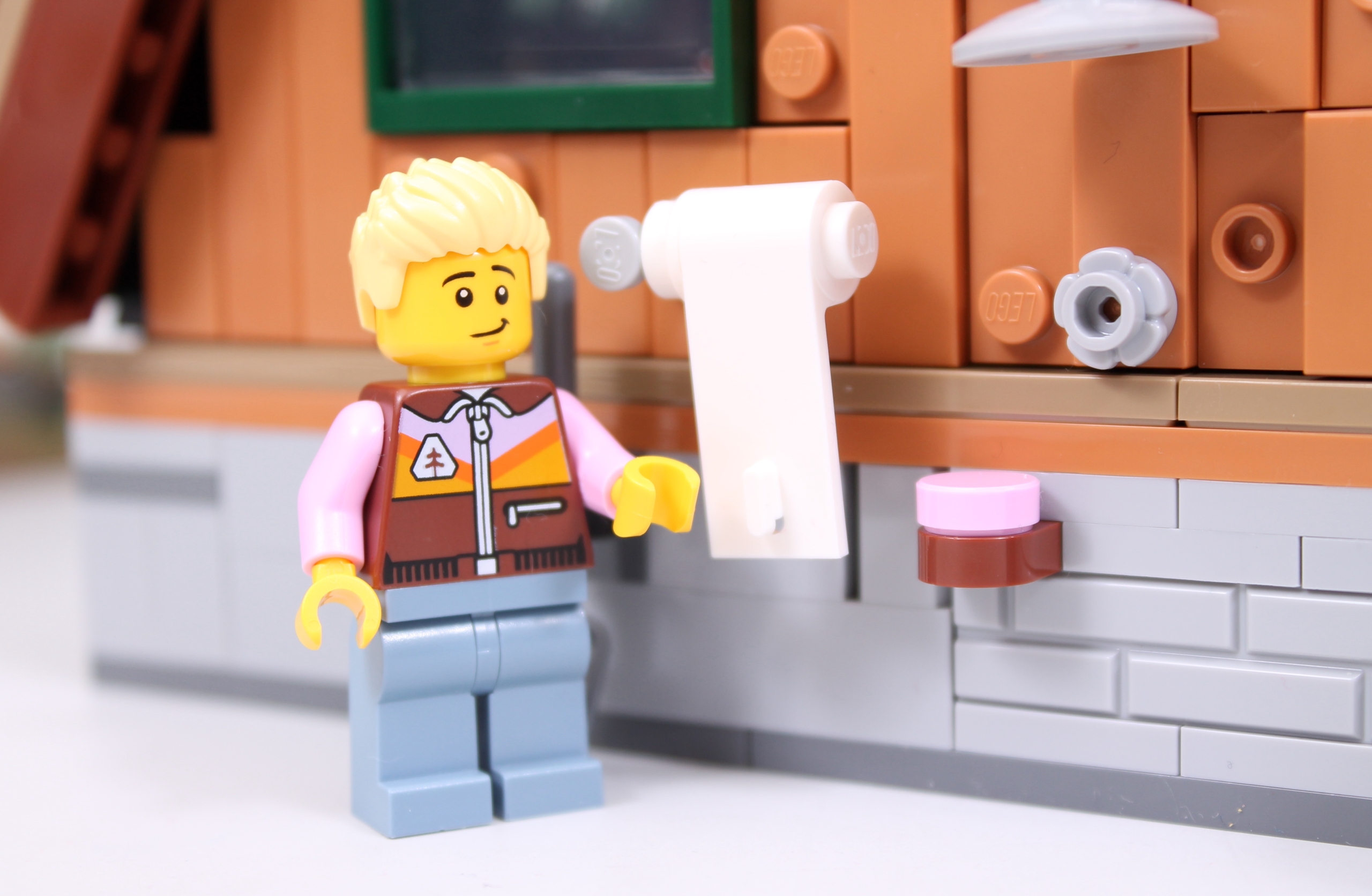 LEGO Ideas 21338 A Frame Cabin review 20 scaled