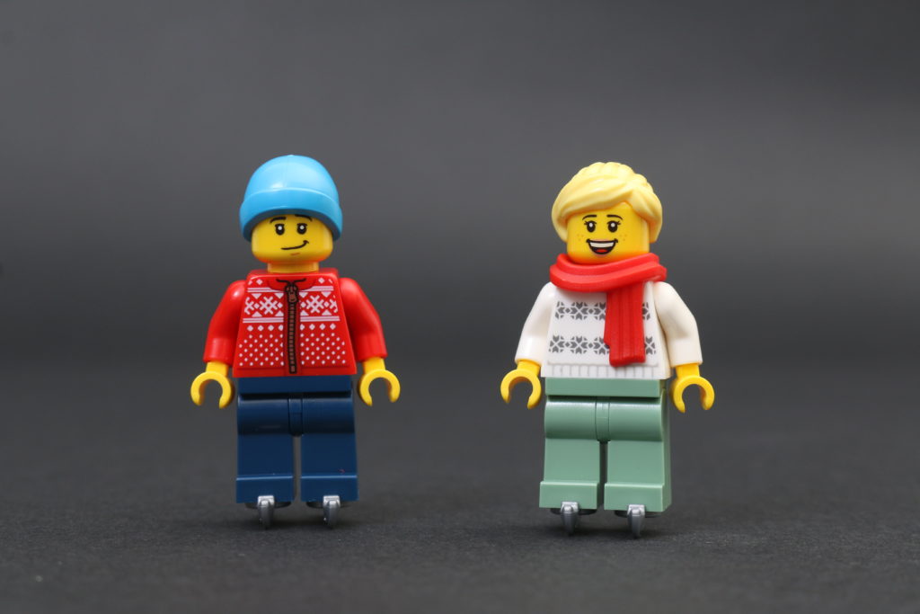 LEGO 40416 Ice Skating Rink gift with purchase review 10