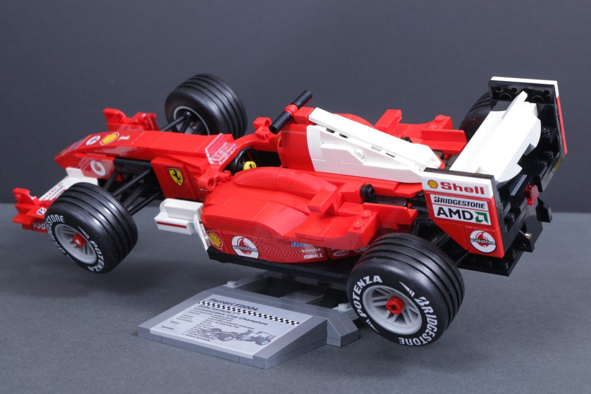 LEGO Icons Ferrari 11375 F2004 Michael Schumacher review 5 1200x800
