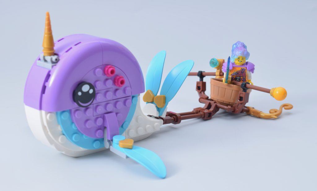 LEGO DREAMZzz 71472 Izzies Narwhal Hot Air Balloon review 35 1024x618
