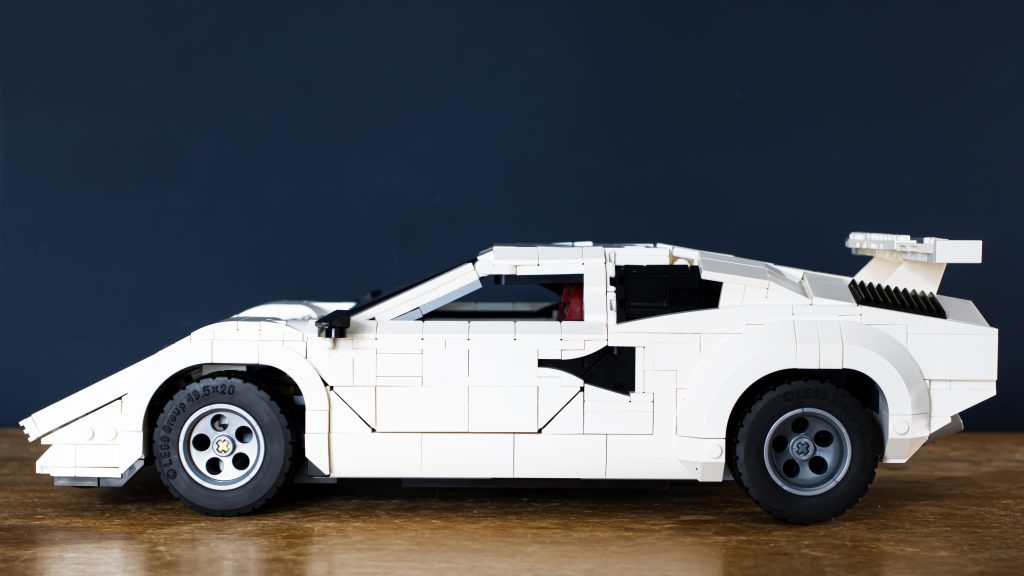 LEGO Icons 10337 Lamborghini Countach 5000 Quattrovalvole 6 1 1024x576