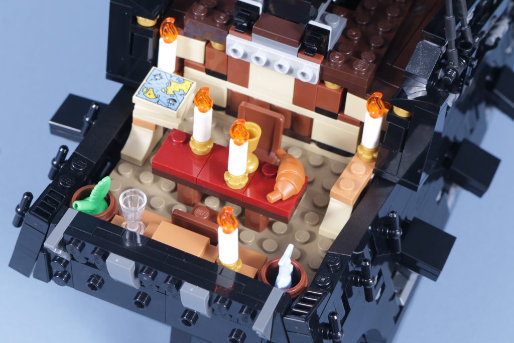 LEGO Icons 10365 Captain Jack Sparrows Pirate Ship review 51 1024x683