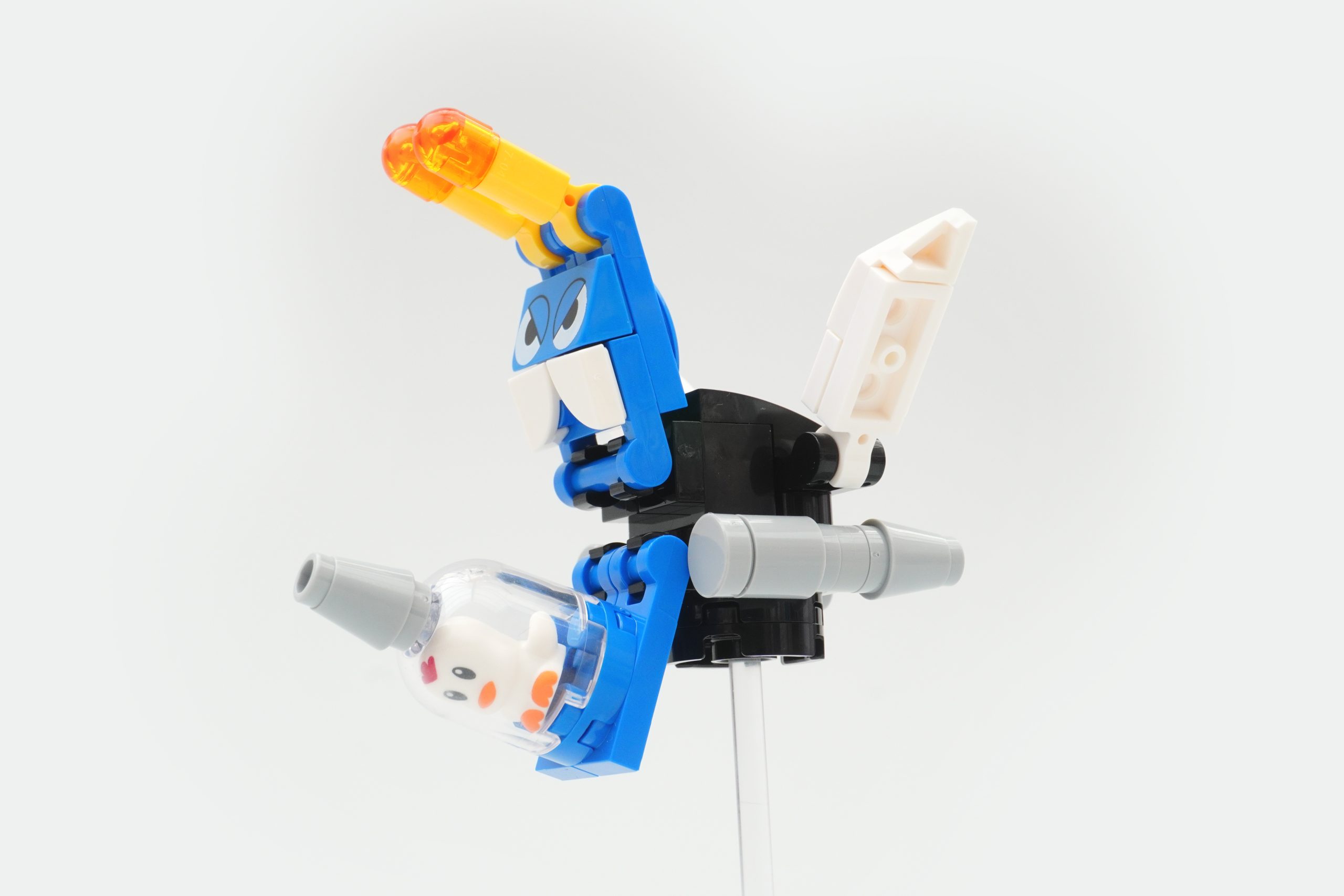 LEGO Sonic the Hedgehog 76991 Tails Workshop and Tornado Plane review 19 scaled