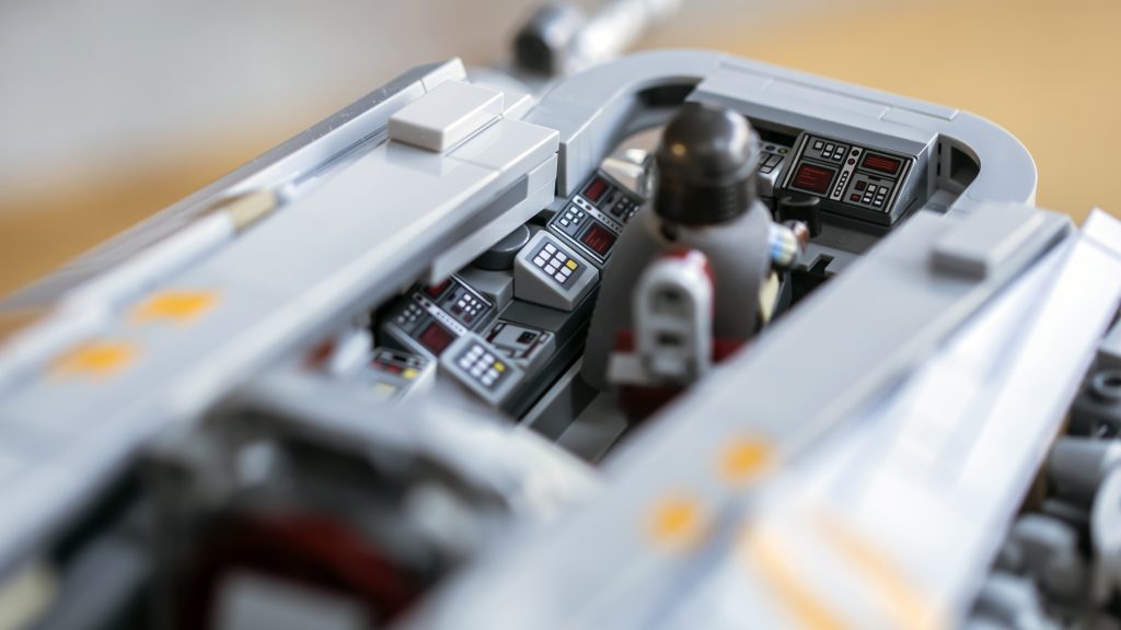 75331 Razor Crest FEATURE 51 1024x576