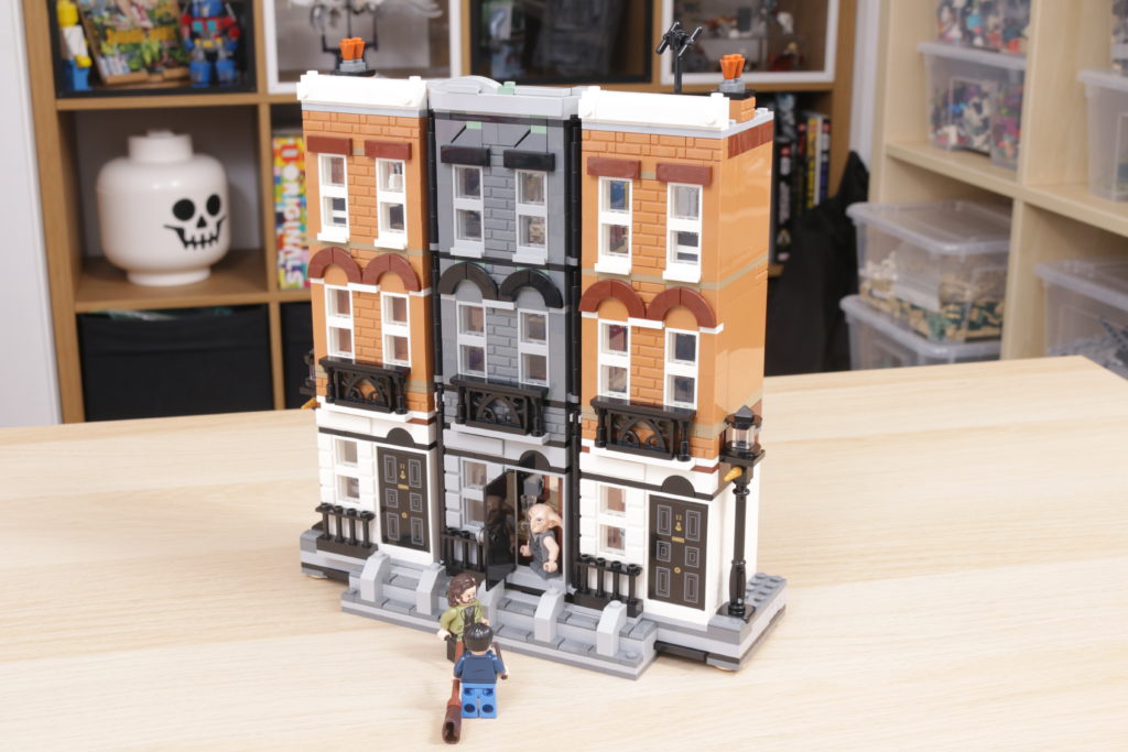 LEGO Harry Potter 76408 12 Grimmauld Place Order of the Phoenix review 36 1024x683