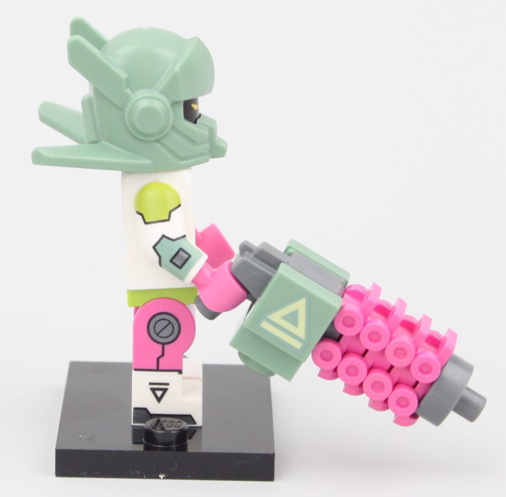 LEGO Collectible Minifigures 71037 Series 24 review Robot Warrior 3 1024x1006