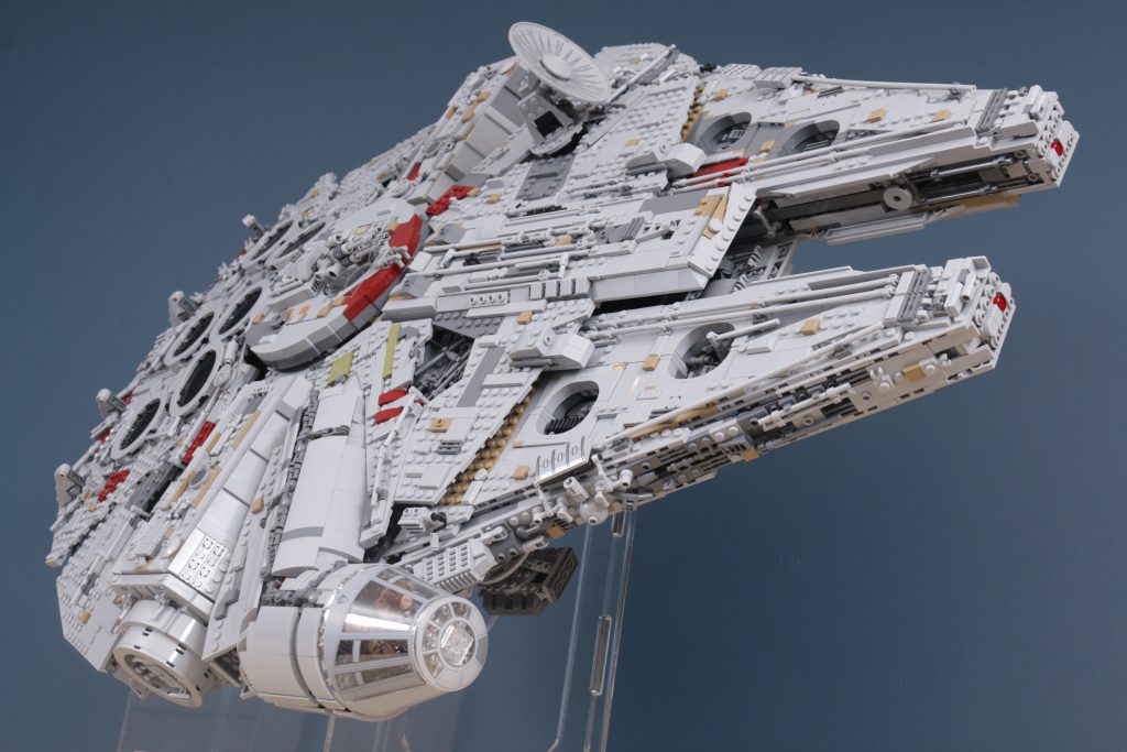 LEGO Star Wars 75192 Millennium Falcon 2022 20 1024x683