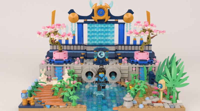Brick Pic of the Day: Water ninja