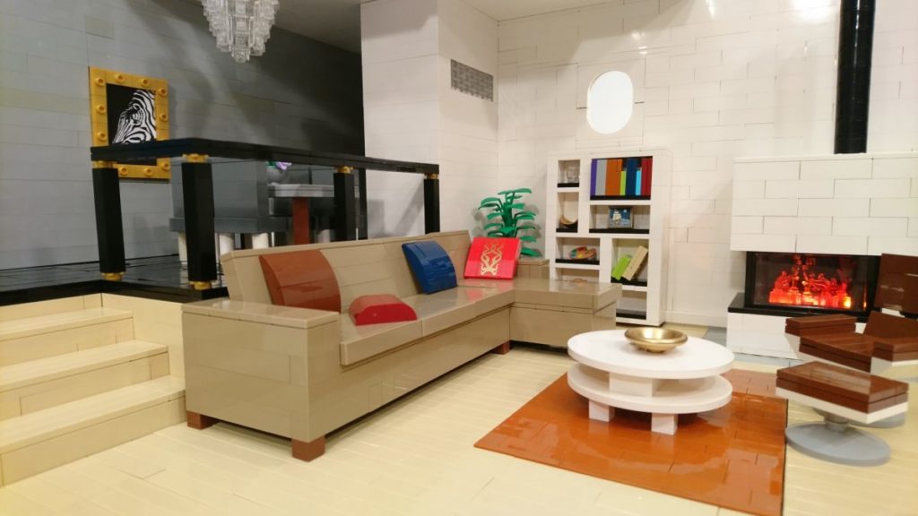 Brick Pic of the Day: Luxury living