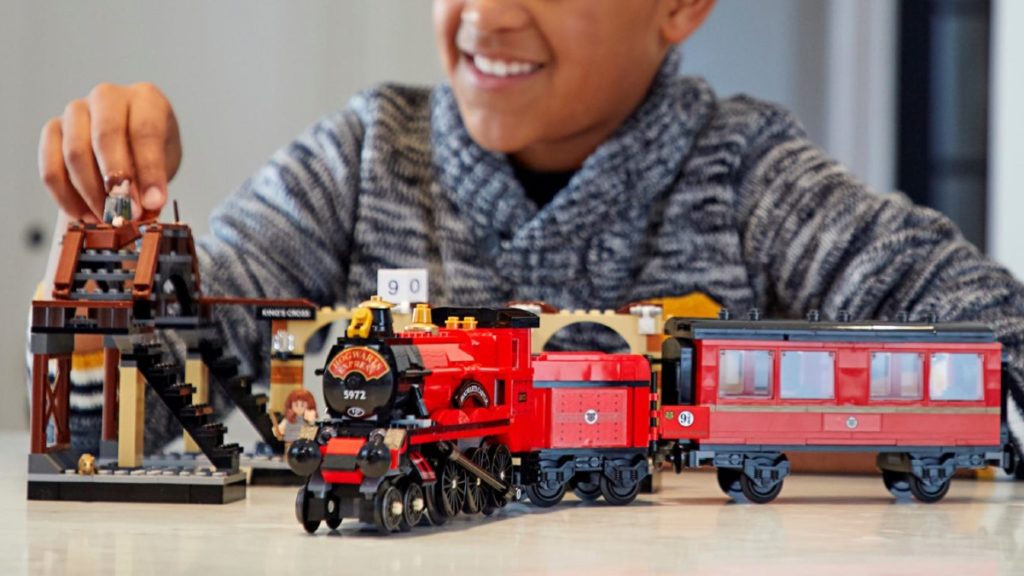 LEGO 75955 Hogwarts Express lifestyle resized featured 1024x576