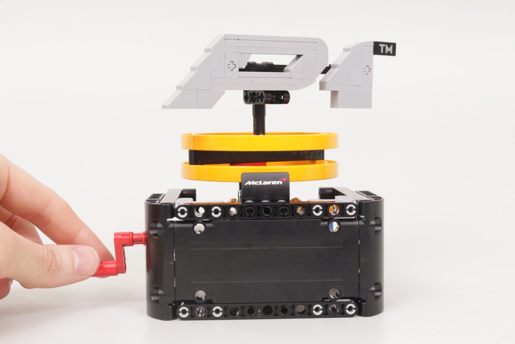 LEGO Technic McLaren 6535735 P1 Logo GWP review 7 1024x683