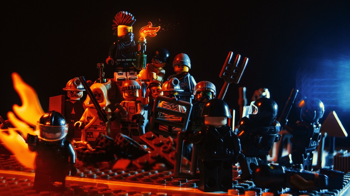 Brick Pic of the Day: Resistance