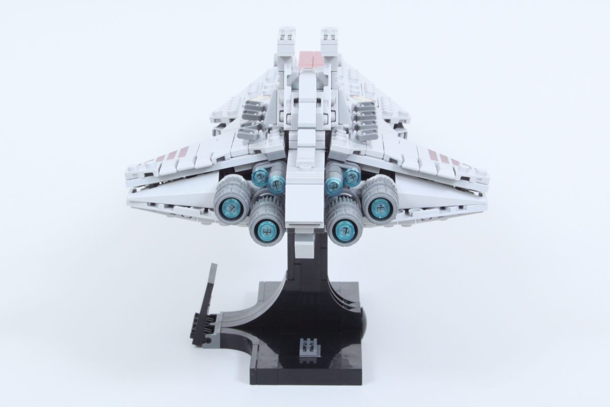 lego star wars 75441 Venator Class Attack Cruiser review 4 1200x800