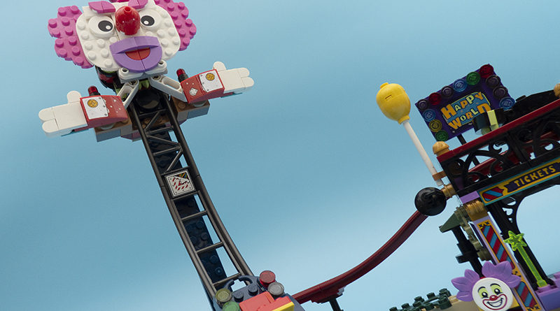 LEGO Hidden Side 70432 Haunted Fairground review