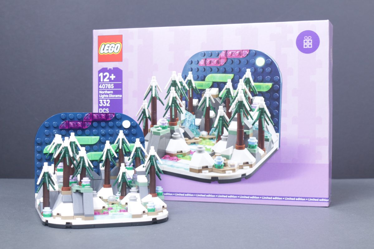 LEGO 40785 Northern Lights Diorama gift with purchase review 1 1200x800