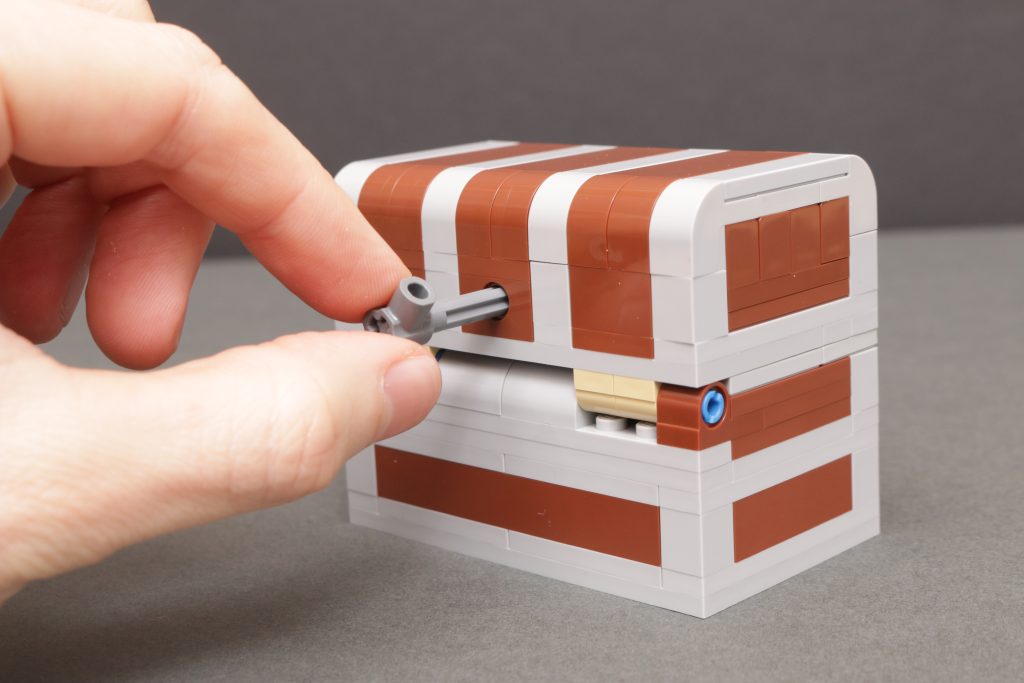 LEGO Insiders 6535734 Treasure Chest review 4 1024x683