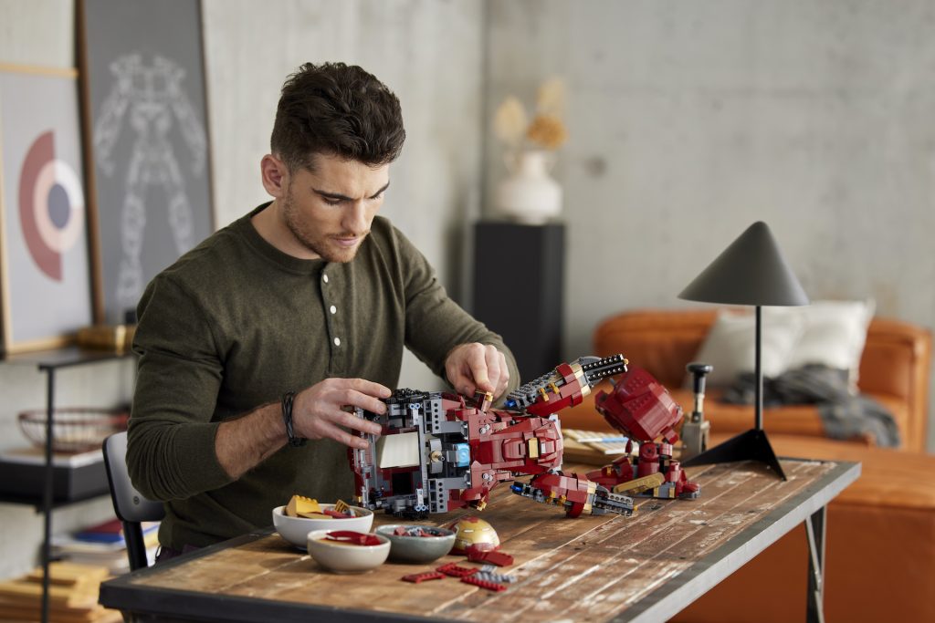 LEGO Marvel 76210 Hulkbuster 11 1024x683