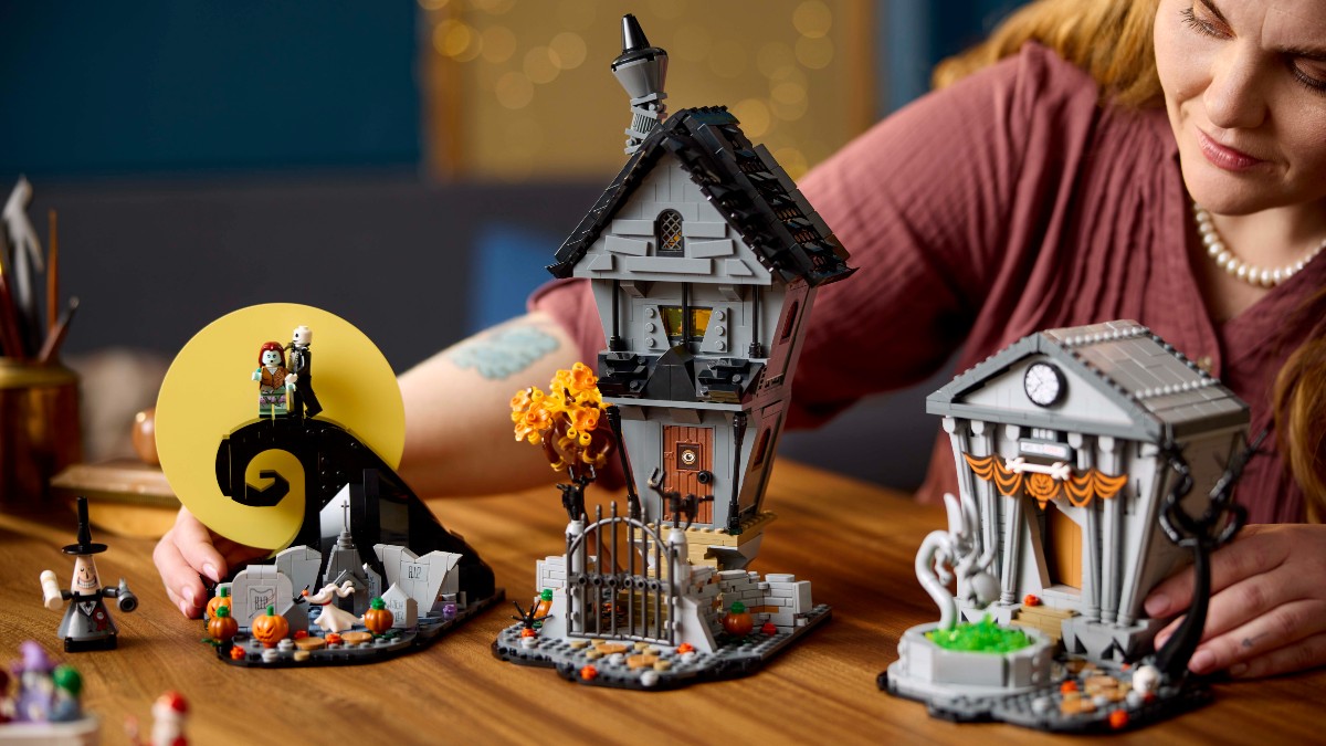 LEGO 21351 The Nightmare Before Christmas reactions praise Zero and question the price