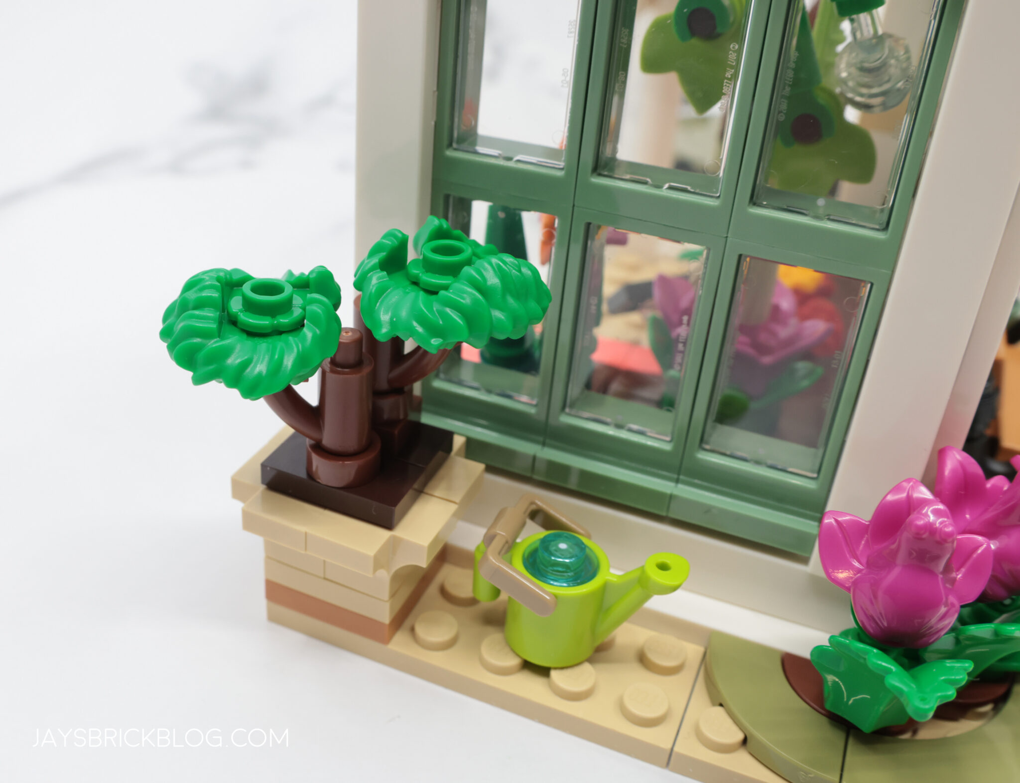 JAYS BRICK BLOG LEGO Friends 41757 Botanical Garden review image 2