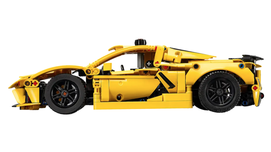 LEGO Technic 42205 Chevrolet Corvette Stingray 1024x575