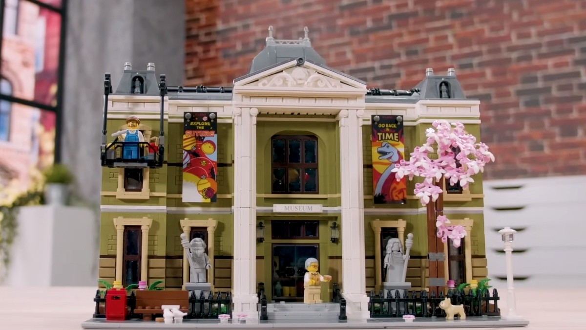 Part of LEGO 10326 Natural History Museum needed 'several new parts'