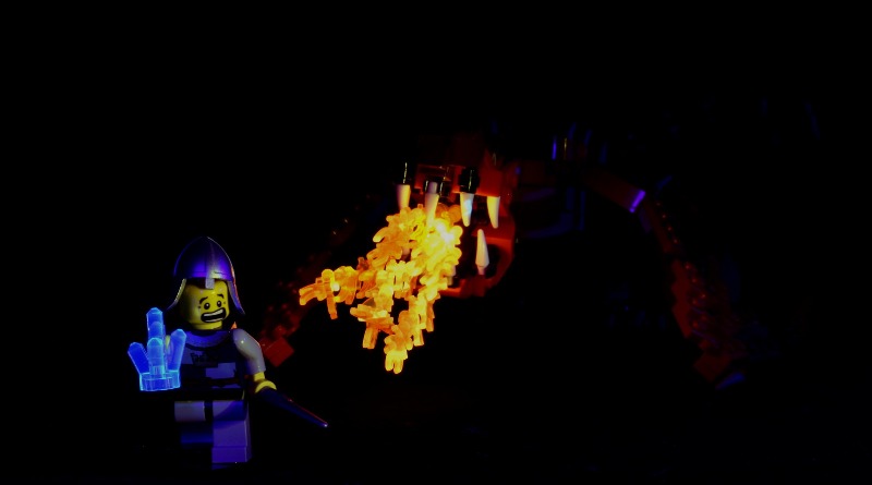 Brick Pic of the Day: Stealing from a dragon