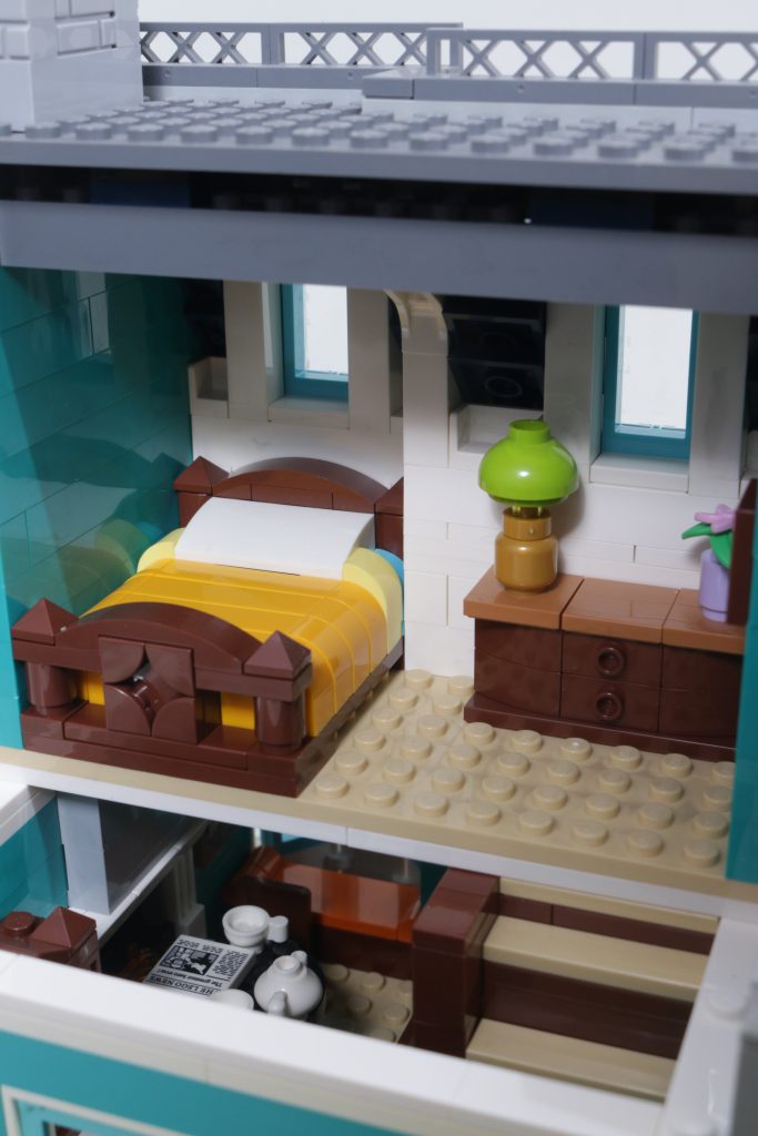 LEGO Icons 10350 Tudor Corner second review plus comparison with 10251 Brick Bank and 10270 Bookshop 41 683x1024