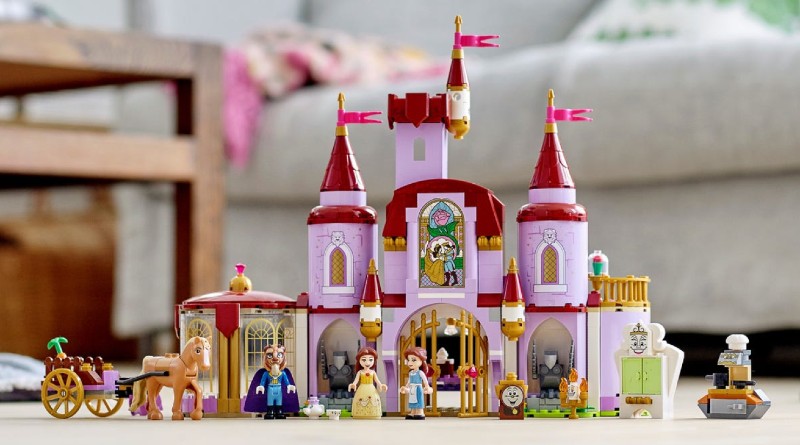 Closer look at LEGO Disney summer 2021 sets