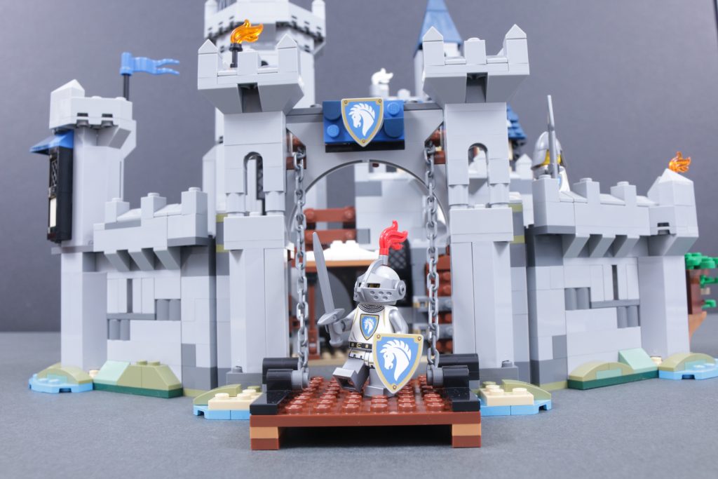 LEGO Creator 3 in 1 31168 Medieval Horse Knight Castle review 10 1024x683