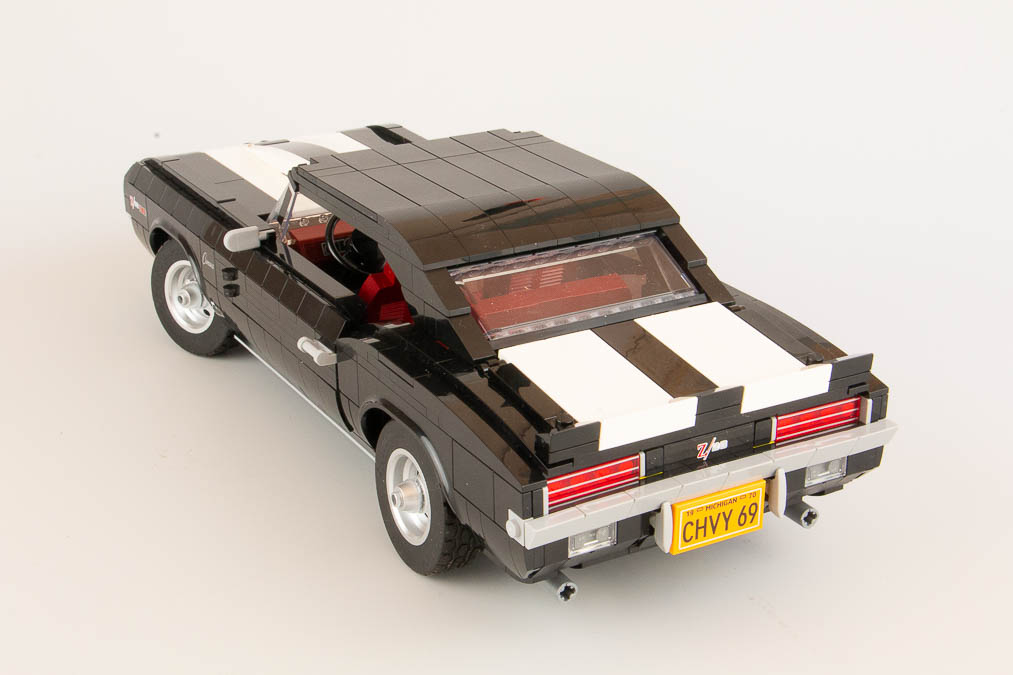 10304 ICONS Chevrolet Camaro Z 28 49