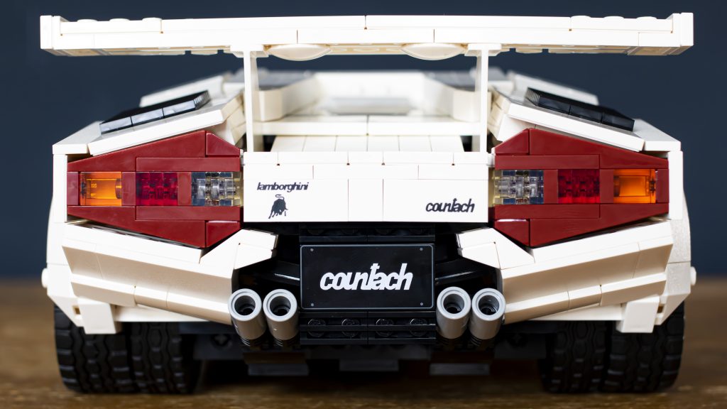 LEGO Icons 10337 Lamborghini Countach 5000 Quattrovalvole 8 1 1024x576