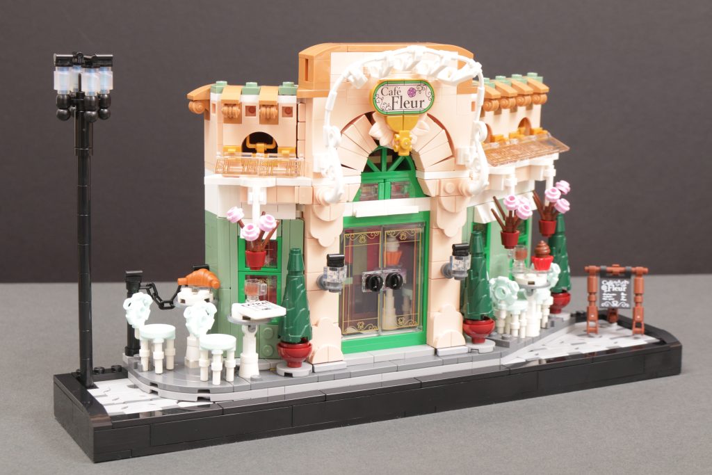 LEGO Icons 10362 French Cafe review 23 1024x683