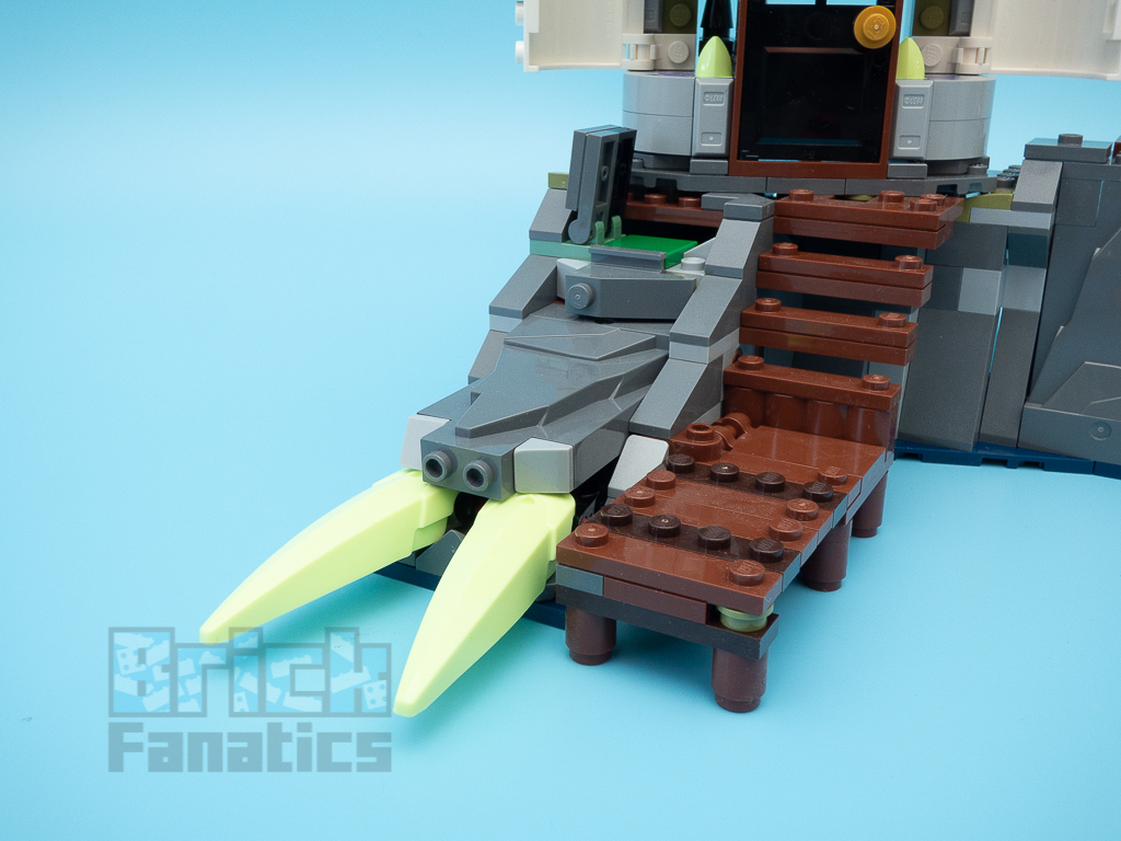 LEGO Hidden Side 70431 The Lighthouse of Darkness 25