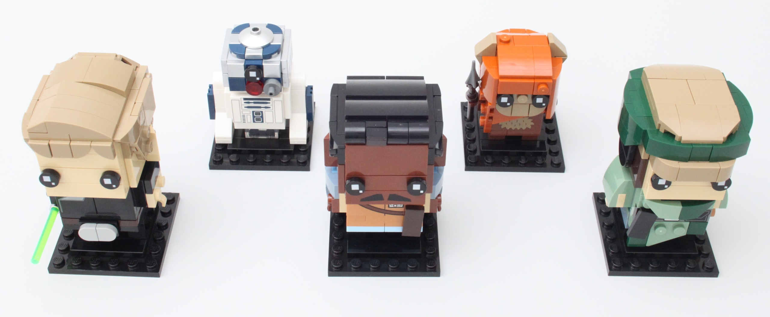 LEGO Star Wars 40523 Battle of Endor Heroes BrickHeadz review 20 scaled