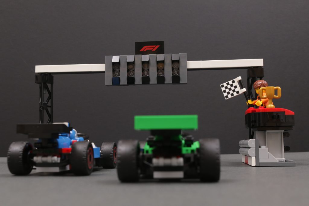 LEGO City 60474 F1 Grid with VCARB Sauber Race Cars review 4 1024x683