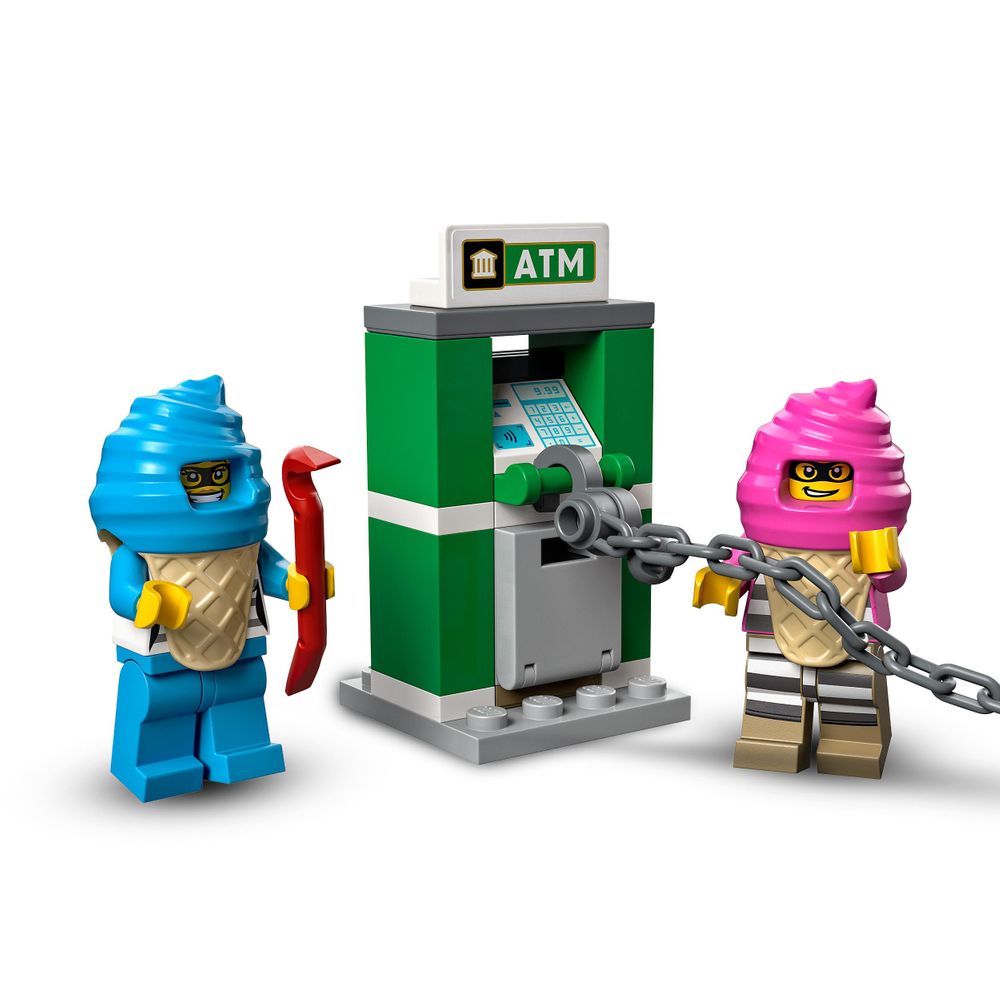 LEGO CITY 60314 Ice Cream Truck Chase 5