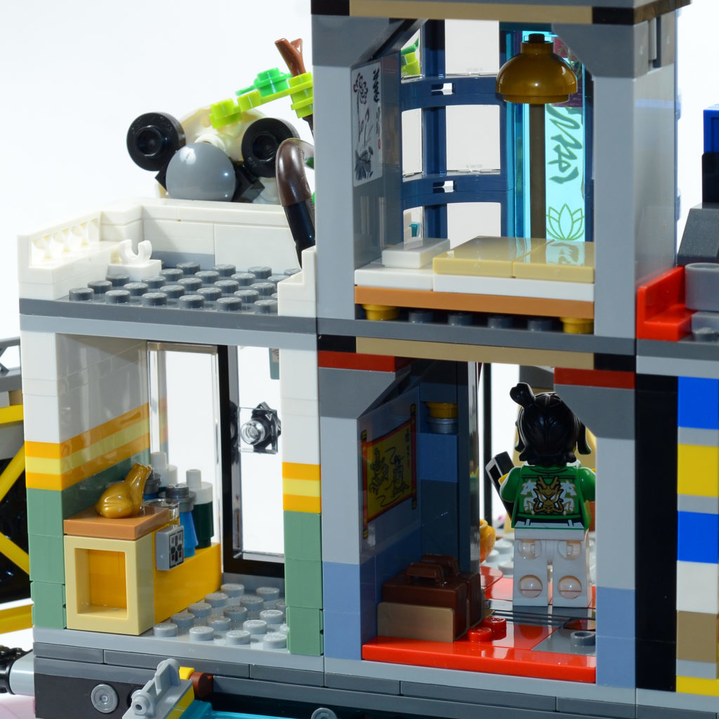 LEGO Monkie Kid 80036 The City of Lanterns review 15 1024x1024
