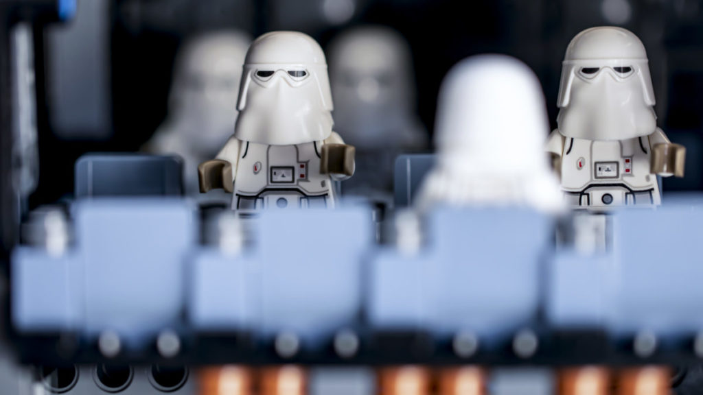 LEGO Star Wars 75313 AT AT review 60 1024x576