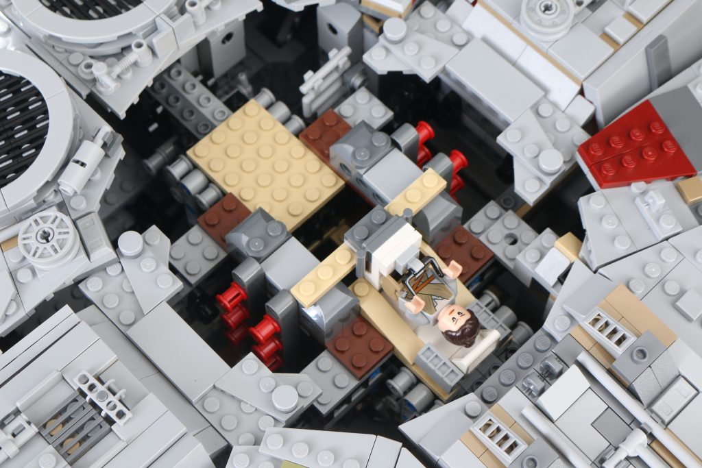 LEGO Star Wars 75192 UCS Ultimate Collectors Series Millennium Falcon review 31 1024x683