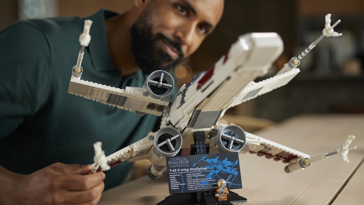 WATCH: Should you buy LEGO Star Wars 75355 UCS X-wing Starfighter?