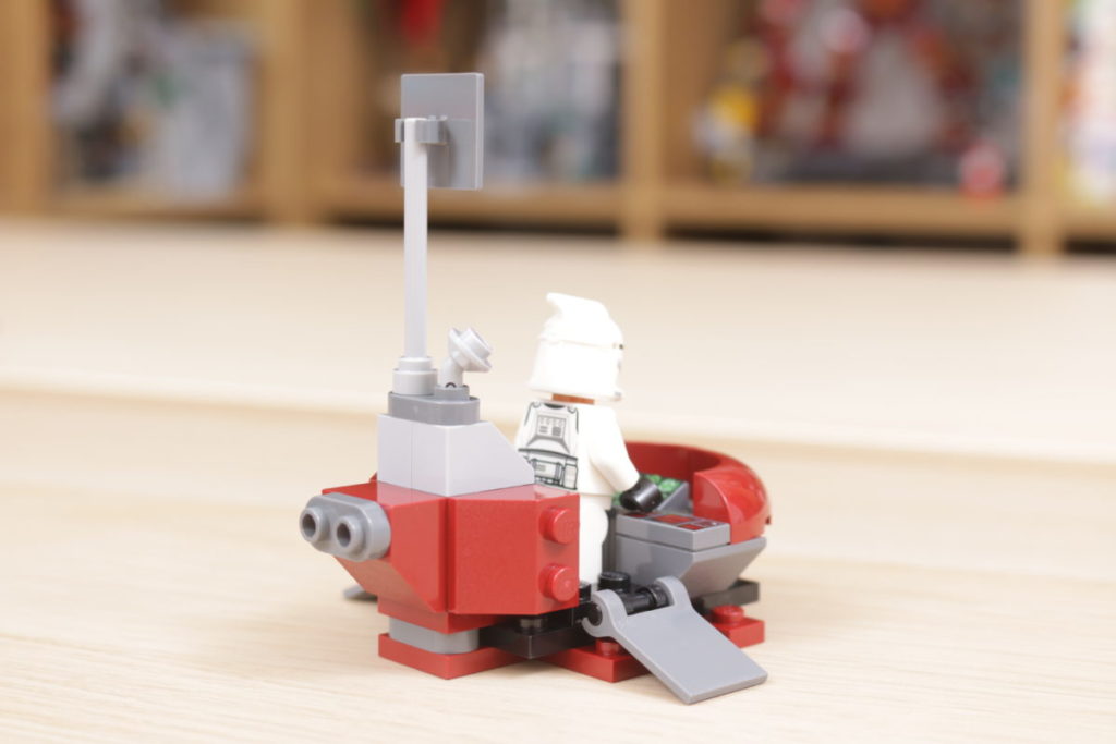 LEGO Star Wars 40558 Clone Trooper Command Station review 14 1024x683