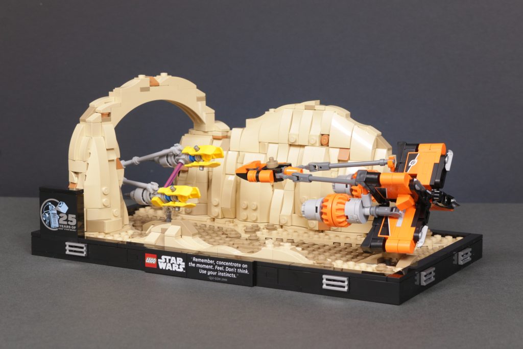 LEGO Star Wars 75380 Mos Espa Podrace Diorama review 2 1024x683