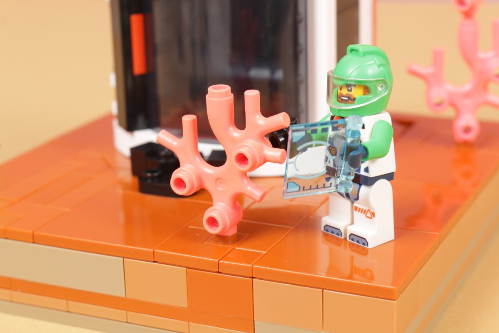 How to LEGO – Building space terrain part II step by step guide 128 1024x683